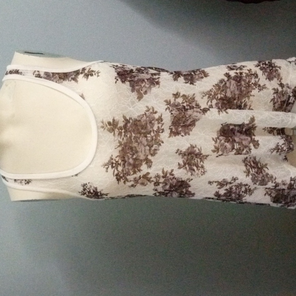 Rue 21 top